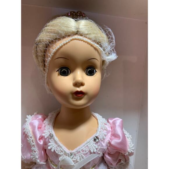 RARE Vintage - Madame Alexander Margaret Cinderella 13" w/ Doll Stand - Picture 1 of 9